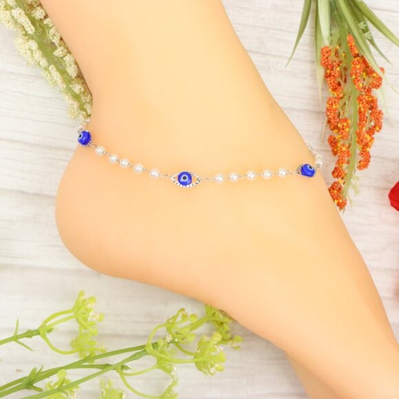 "Handmade Anklet – Elegant & Delicate Jewelry for Women | UNVRC1418 - Picture 10 of 10